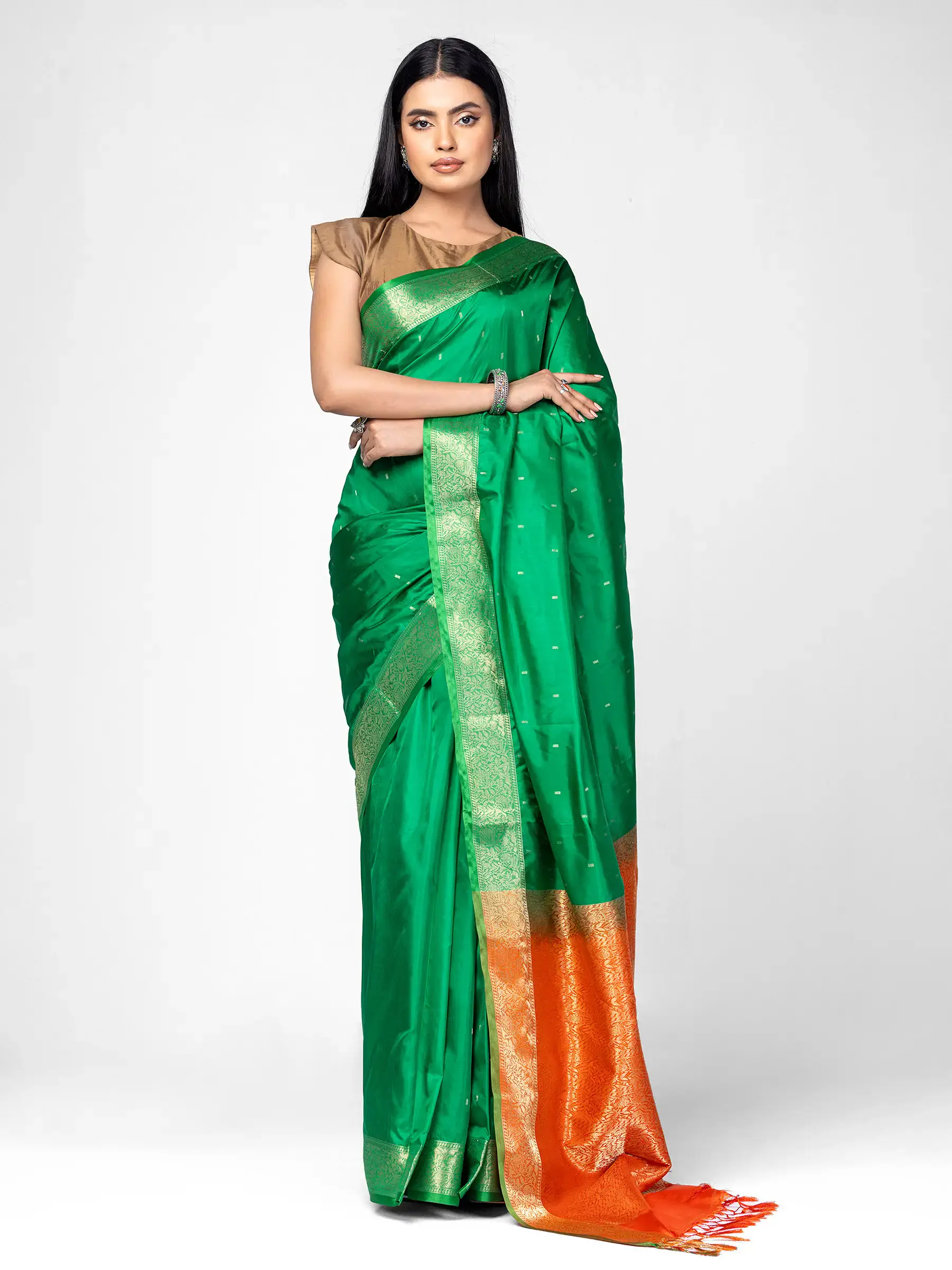 Green Tangail Soft Silk Baluchari Saree